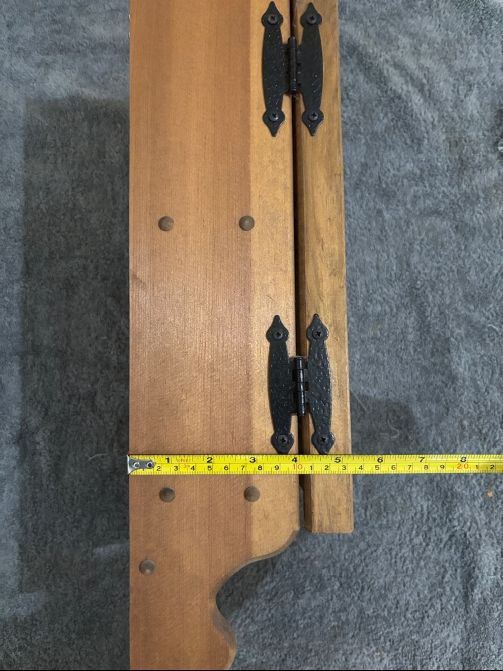 Country Decorative Washboard Wall Cabinet/Shelves and Pegs - Picture 8 of 9